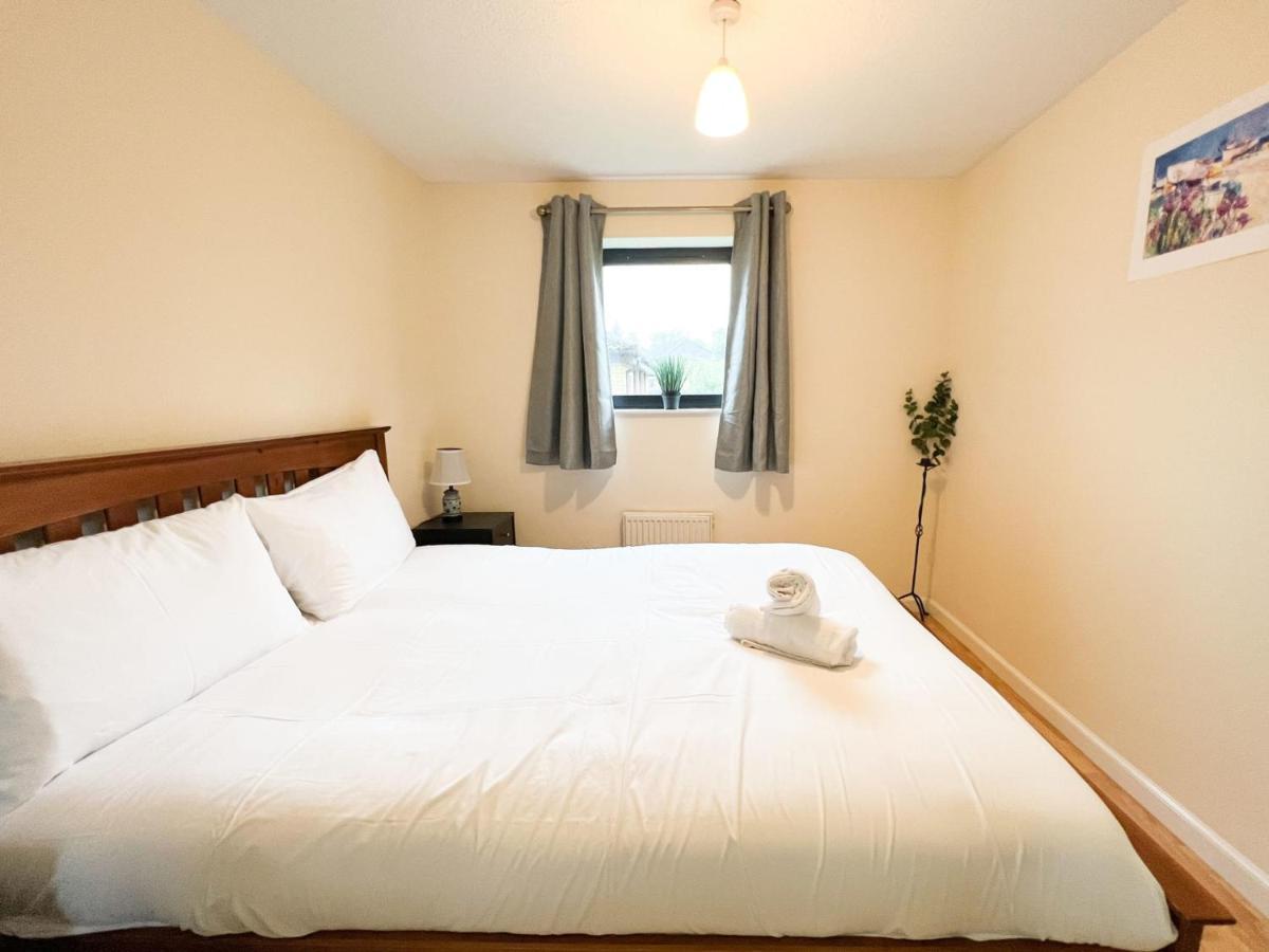 2 Bedroom - River Clyde Home - Parking Glasgow Exterior foto